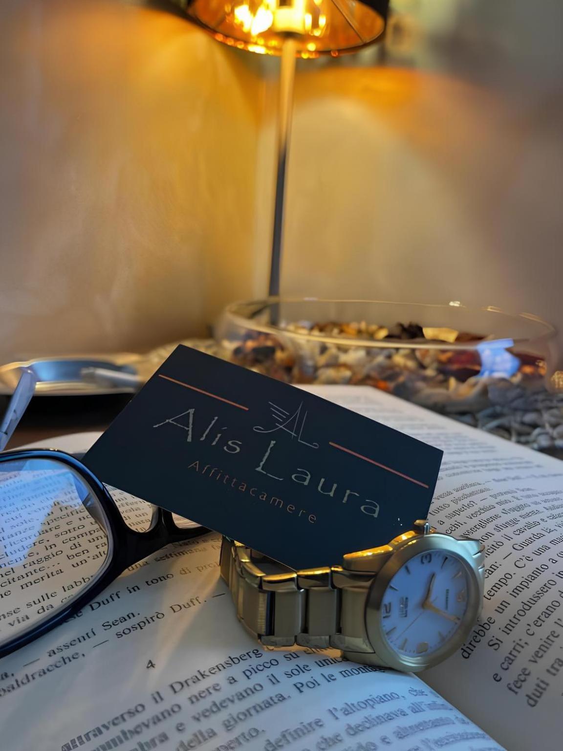 Alis Laura - 150m From Piazza Bologna Metro And 10 Minutes From The Colosseum Bed & Breakfast