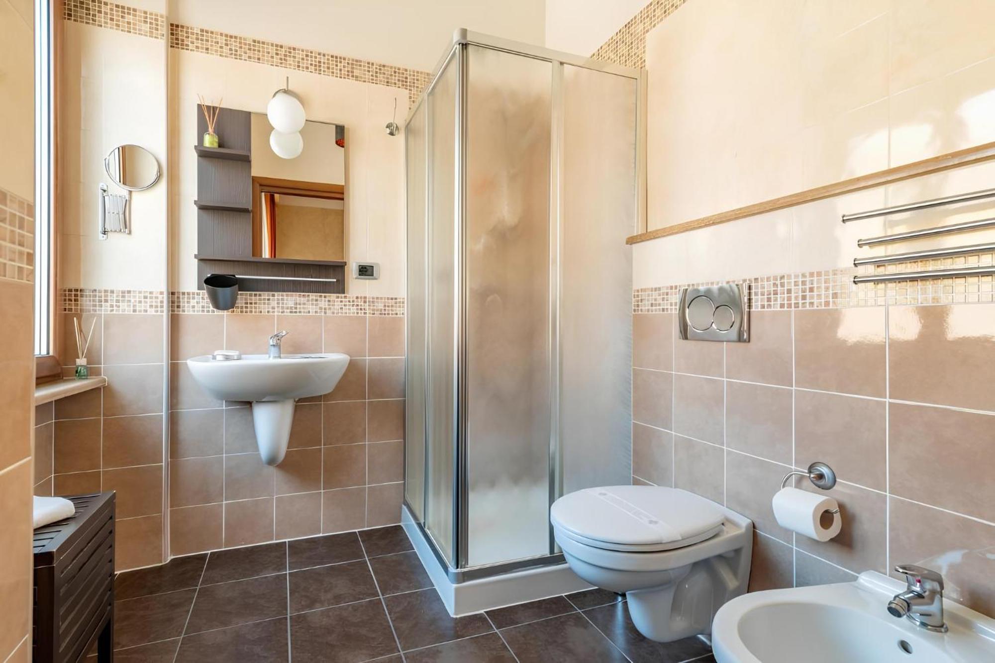 Bed & Breakfast Alis Laura - 150m From Piazza Bologna Metro And 10 Minutes From The Colosseum *