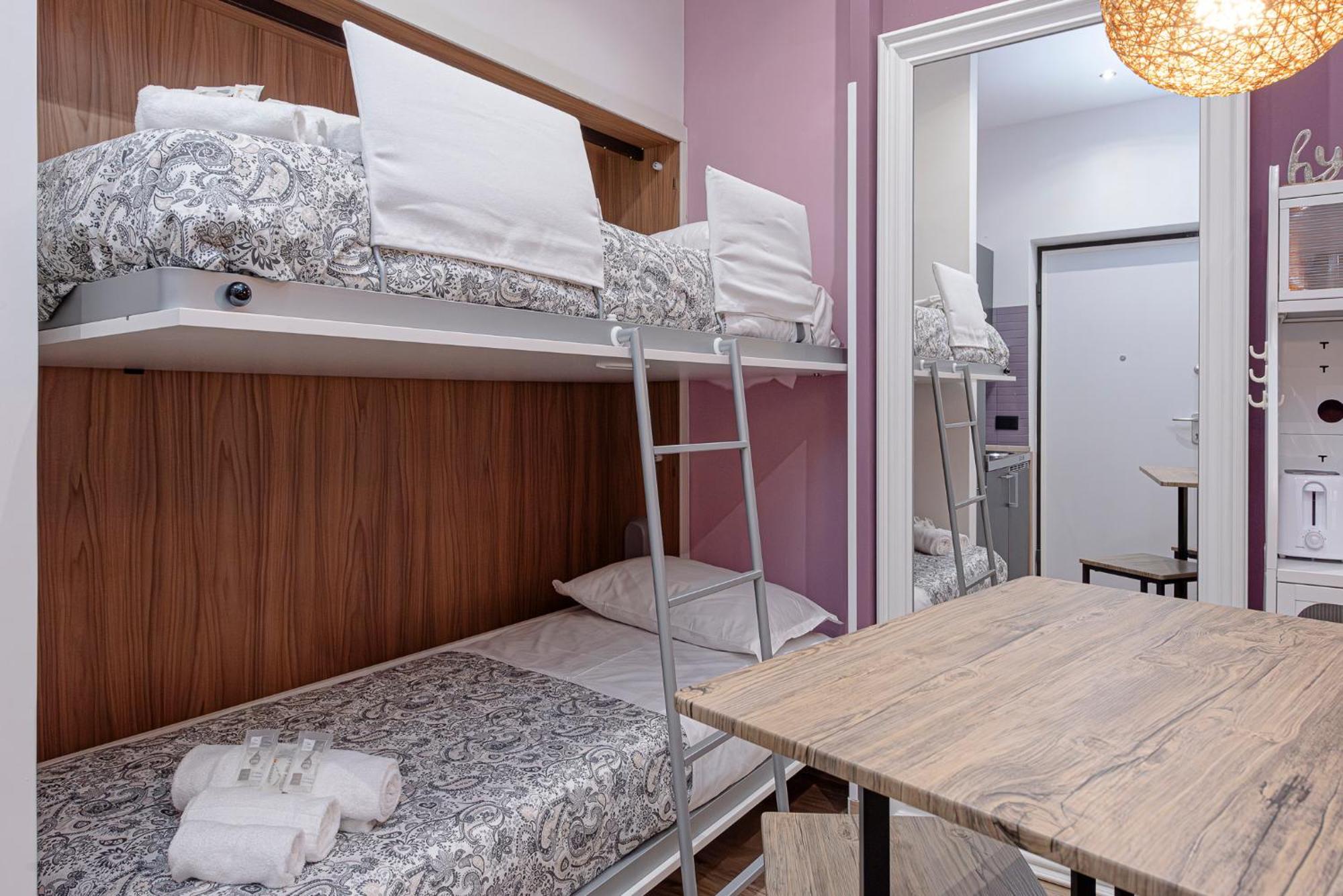 Alis Laura - 150m From Piazza Bologna Metro And 10 Minutes From The Colosseum Bed & Breakfast