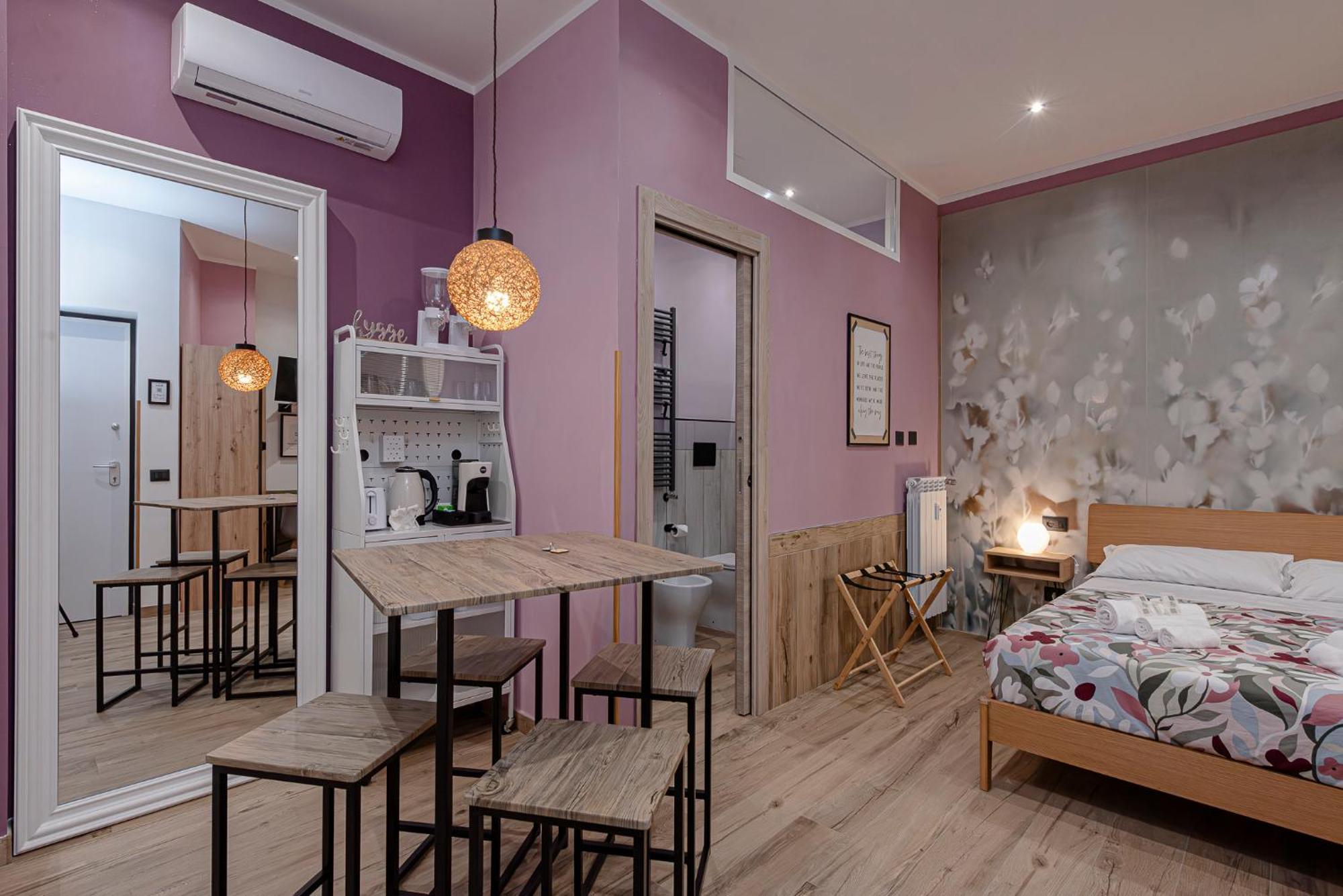 Bed & Breakfast Alis Laura - 150m From Piazza Bologna Metro And 10 Minutes From The Colosseum Roma